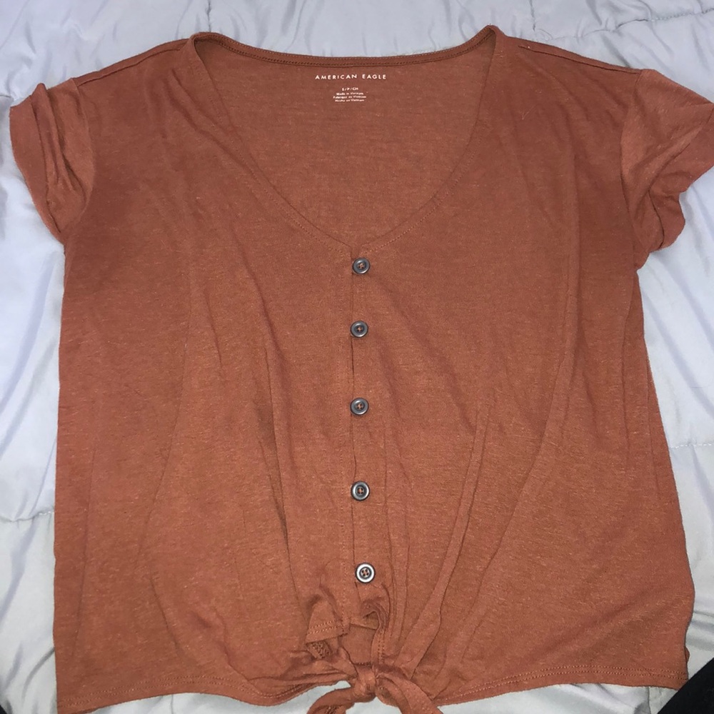 American Eagle top